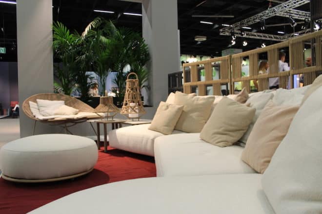 "Fühlen wie zu Hause" Bequeme Sofas für den Outdoor Bereich auf der Messe spoga & gafa in Köln